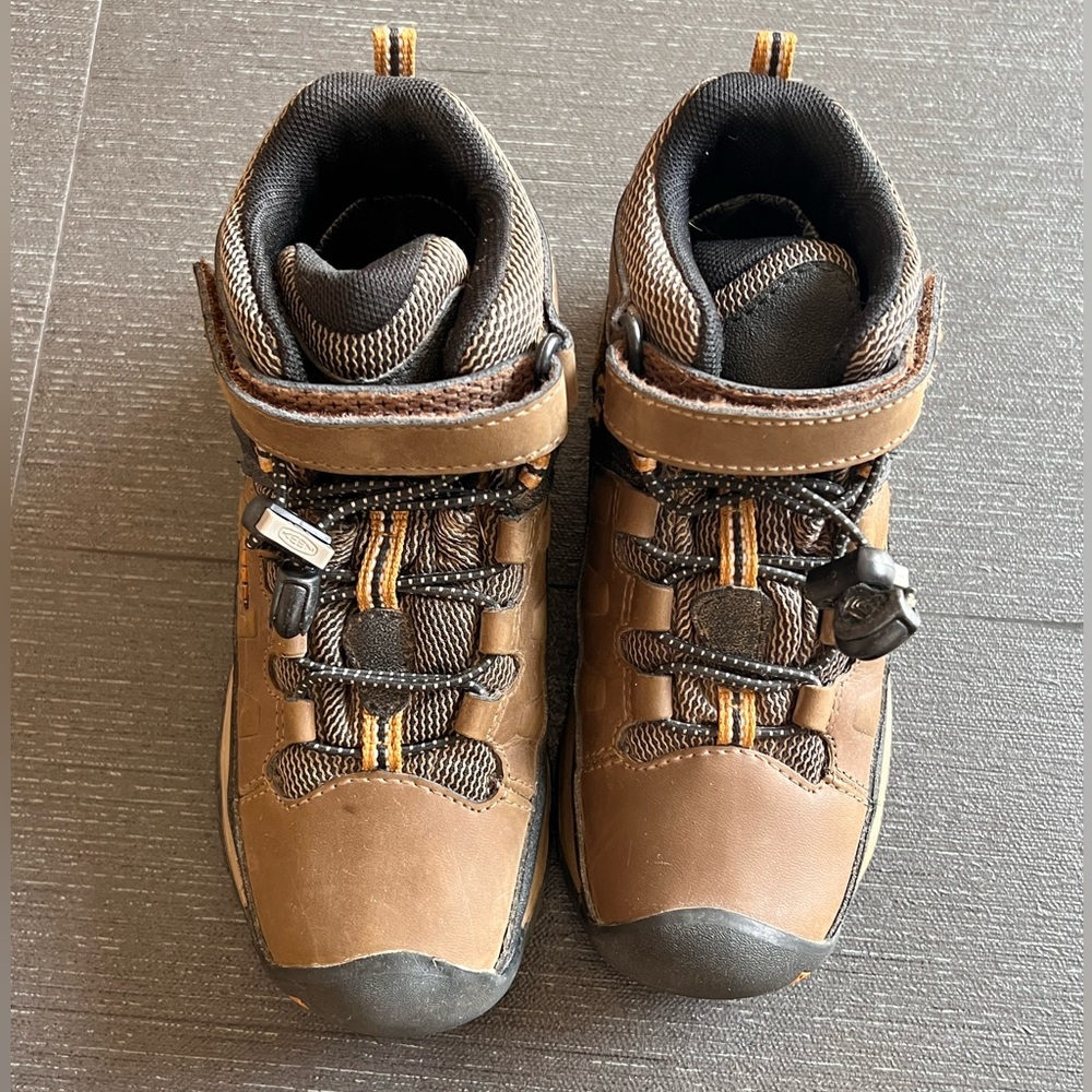Keen Kids Brown and Black Hiking Boots